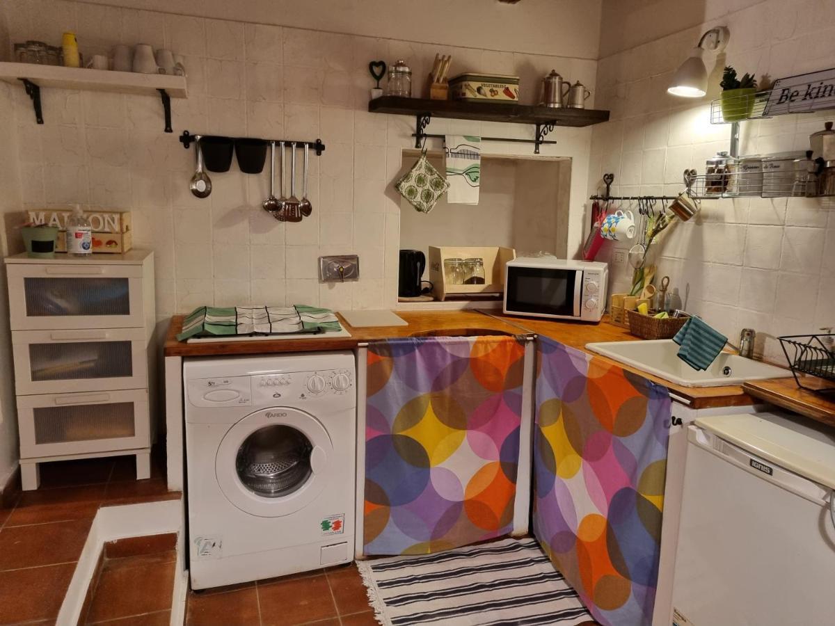 דירות מונטאלטו די קסטרו Il Piccolo Borgo מראה חיצוני תמונה